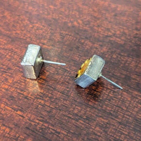 Vintage Resin Floral Earrings Sterling Silver Daisy Square Stud 90’s Y2K - Picture 4 of 5